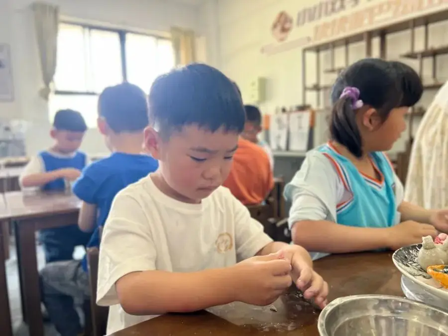 小学大门迎稚子 共筑明天成长梦 第15张 小学大门迎稚子 共筑明天成长梦 第15张