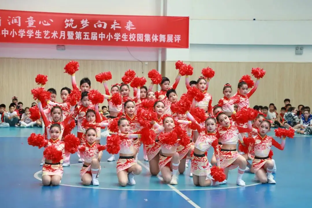 【实小·校园动态】快来围观实验小学第三届文化艺术节 第9张 【实小·校园动态】快来围观实验小学第三届文化艺术节 第9张