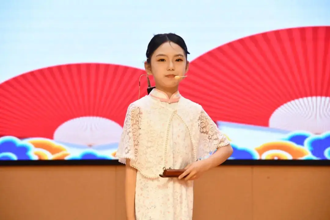 【课程育人】马鞍中心小学举行“童心向党 艺彩纷呈”校园文化艺术节暨第六届戏曲小梅花评比活动 第13张 【课程育人】马鞍中心小学举行“童心向党 艺彩纷呈”校园文化艺术节暨第六届戏曲小梅花评比活动 第13张