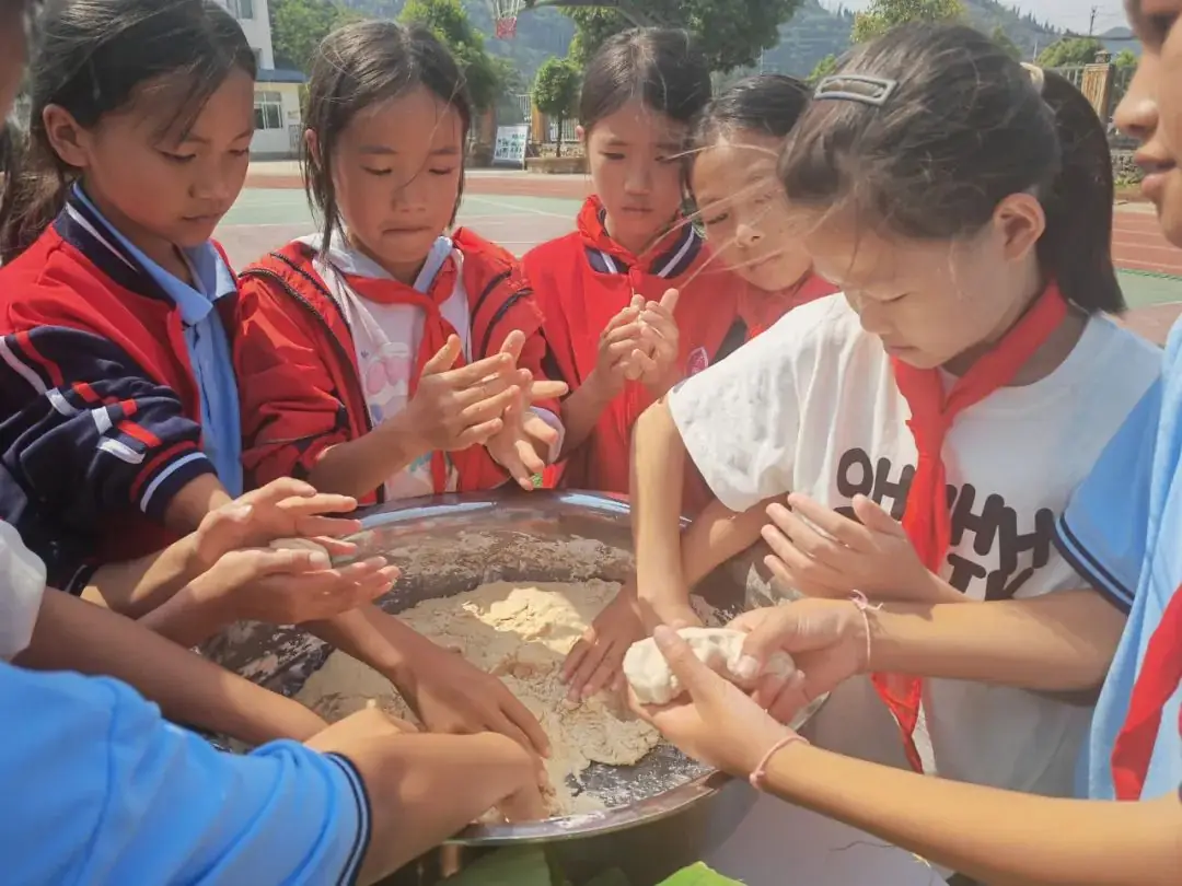 我们是这样一所小学,你想来上吗? 第12张 我们是这样一所小学,你想来上吗? 第12张