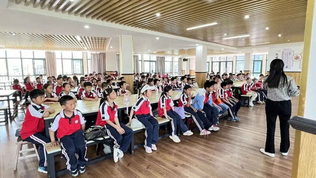 2024年程河镇中心小学“历史长河任我行,智慧之旅共成长”古隆中研学活动 第7张 2024年程河镇中心小学“历史长河任我行,智慧之旅共成长”古隆中研学活动 第7张