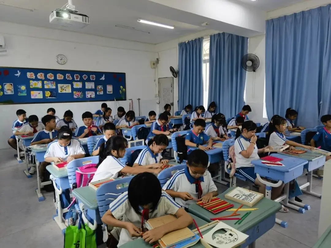 “劳动最光荣” —— 梅山小学学生劳动素养提升系列活动纪实 第221张