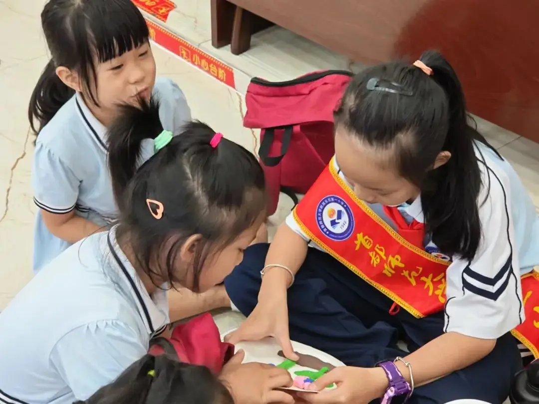探秘小学 启程未来——乐东县第二幼儿园参观小学活动 第63张 探秘小学 启程未来——乐东县第二幼儿园参观小学活动 第63张
