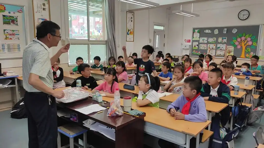 【碑林教育|建国路小学】家长进课堂,用爱筑成长——二年级 第13张 【碑林教育|建国路小学】家长进课堂,用爱筑成长——二年级 第13张