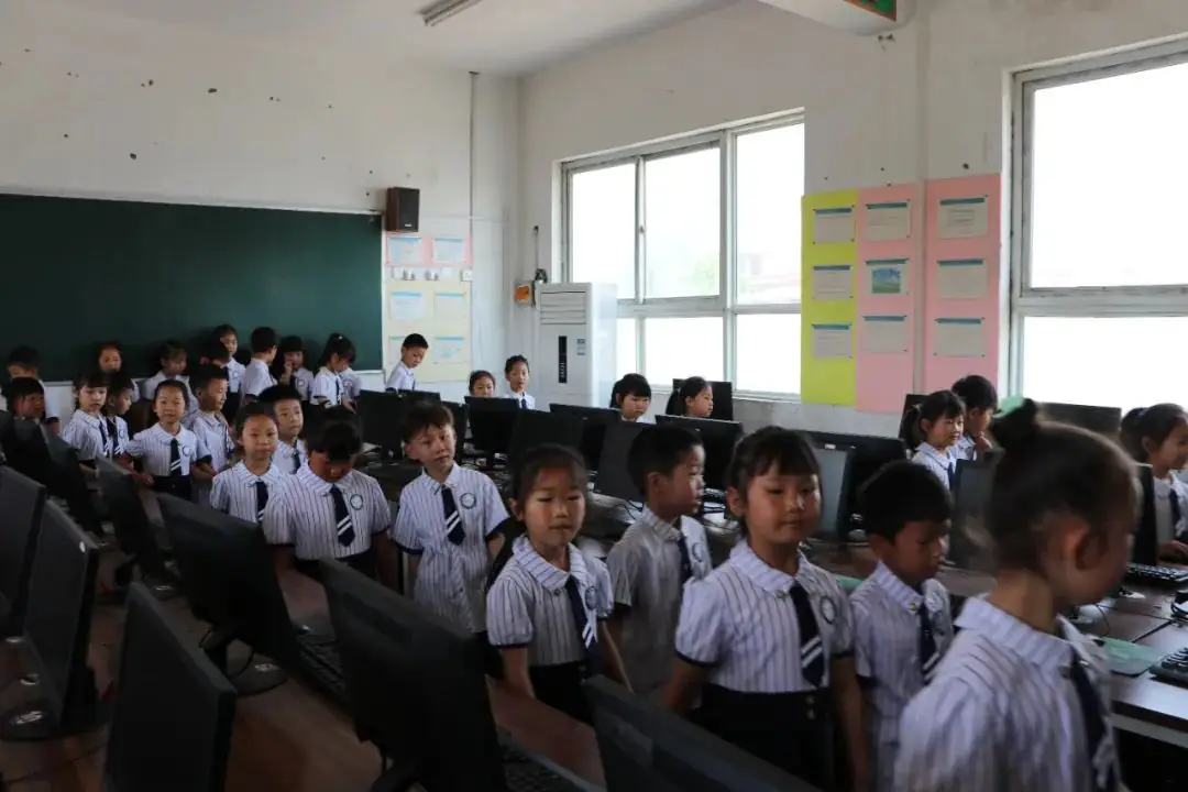小学初体验、衔接零距离 | 后河镇中心小学邀请后河镇紫金幼儿园开展“幼升小”参观实践活动 第40张 小学初体验、衔接零距离 | 后河镇中心小学邀请后河镇紫金幼儿园开展“幼升小”参观实践活动 第40张