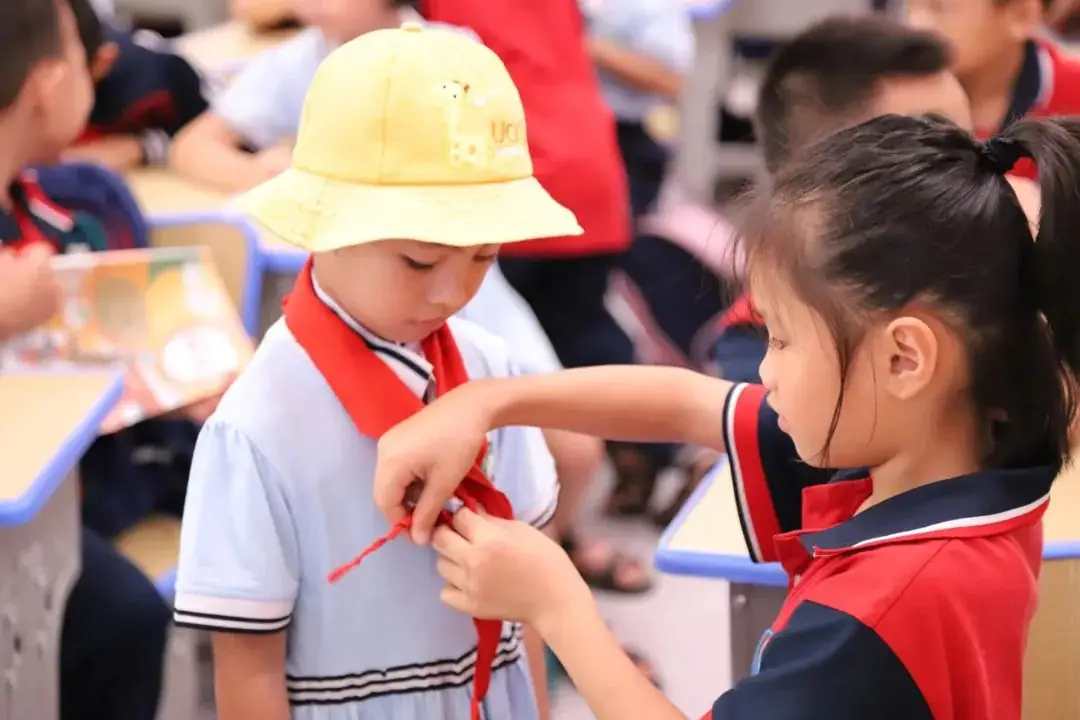 探秘小学 启程未来——乐东县第二幼儿园参观小学活动 第33张 探秘小学 启程未来——乐东县第二幼儿园参观小学活动 第33张