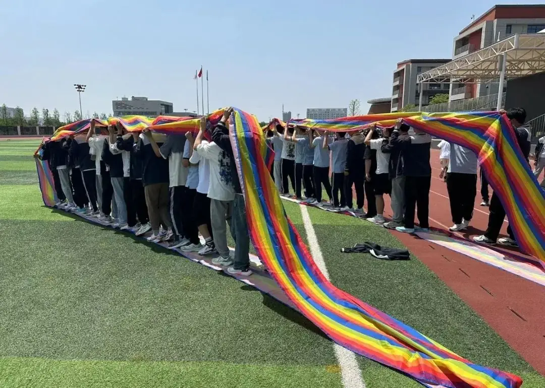 减压赋能,助力中考——新沂海门中学附属学校开展游戏化体育活动 第13张 减压赋能,助力中考——新沂海门中学附属学校开展游戏化体育活动 第13张
