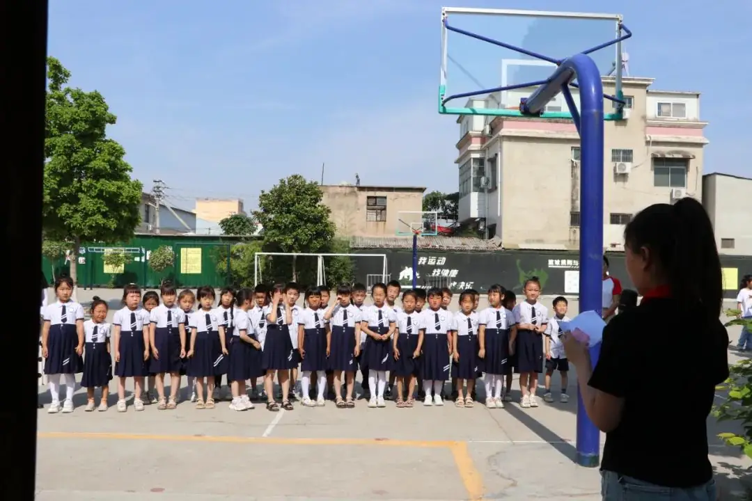 小学初体验、衔接零距离 | 后河镇中心小学邀请后河镇紫金幼儿园开展“幼升小”参观实践活动 第11张 小学初体验、衔接零距离 | 后河镇中心小学邀请后河镇紫金幼儿园开展“幼升小”参观实践活动 第11张