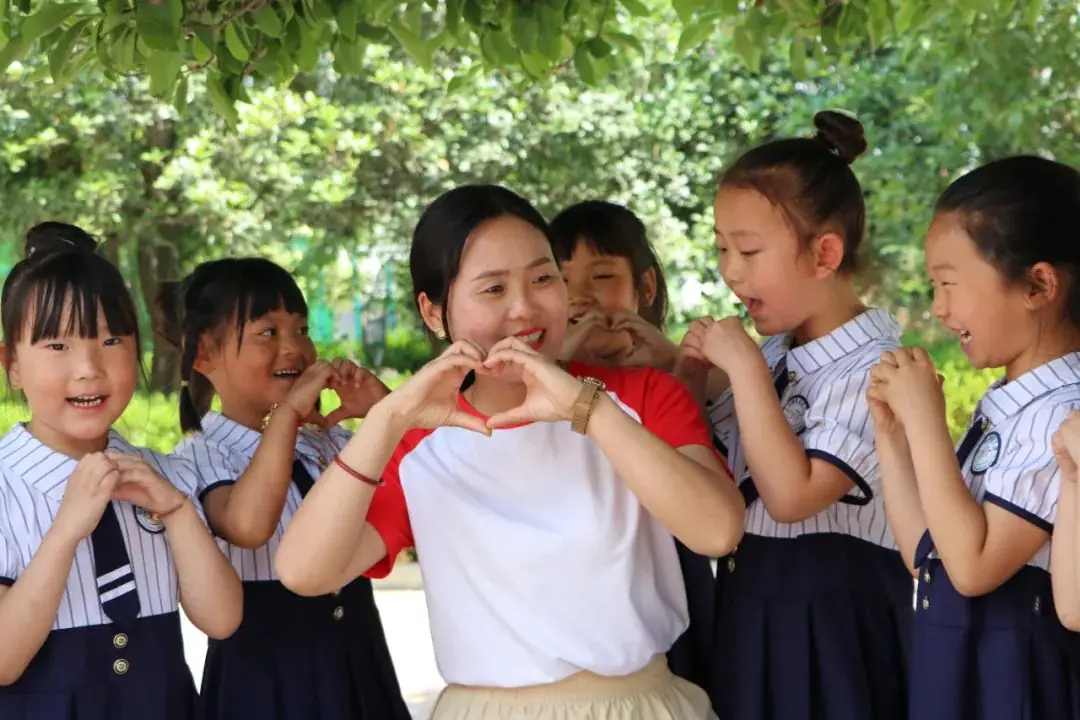 小学初体验、衔接零距离 | 后河镇中心小学邀请后河镇紫金幼儿园开展“幼升小”参观实践活动 第119张 小学初体验、衔接零距离 | 后河镇中心小学邀请后河镇紫金幼儿园开展“幼升小”参观实践活动 第119张