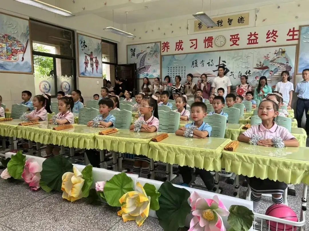 盘龙区金康园小学教育集团一年级班级文化大赛:以文润心 共建爱的理想“家” 第6张 盘龙区金康园小学教育集团一年级班级文化大赛:以文润心 共建爱的理想“家” 第6张