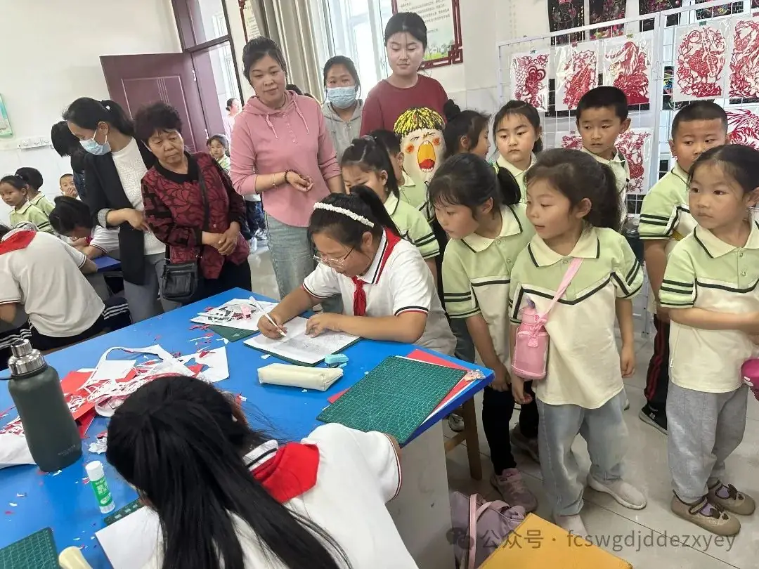 【小学初体验,衔接共成长】王瓜店街道第二中心幼儿园开展“守护育幼底线,成就美好童年”幼小衔接活动 第62张 【小学初体验,衔接共成长】王瓜店街道第二中心幼儿园开展“守护育幼底线,成就美好童年”幼小衔接活动 第62张