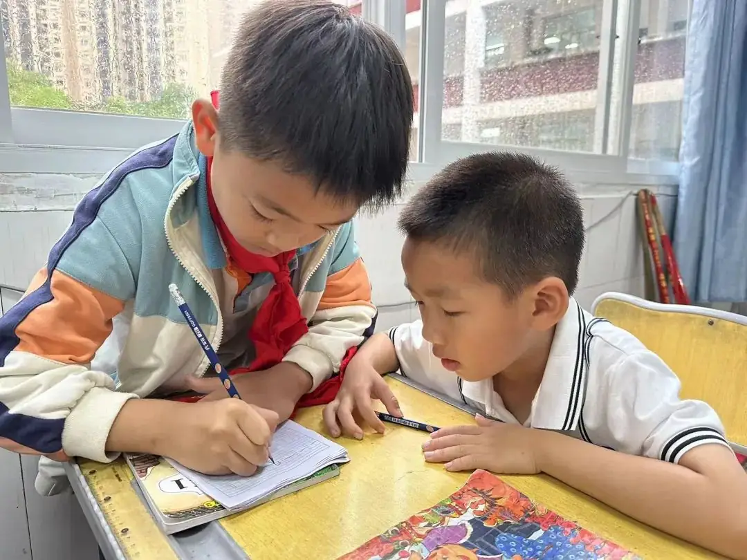 “趣”小学,悦成长 ——叙州区第五幼儿园参观北城实小活动 第27张 “趣”小学,悦成长 ——叙州区第五幼儿园参观北城实小活动 第27张