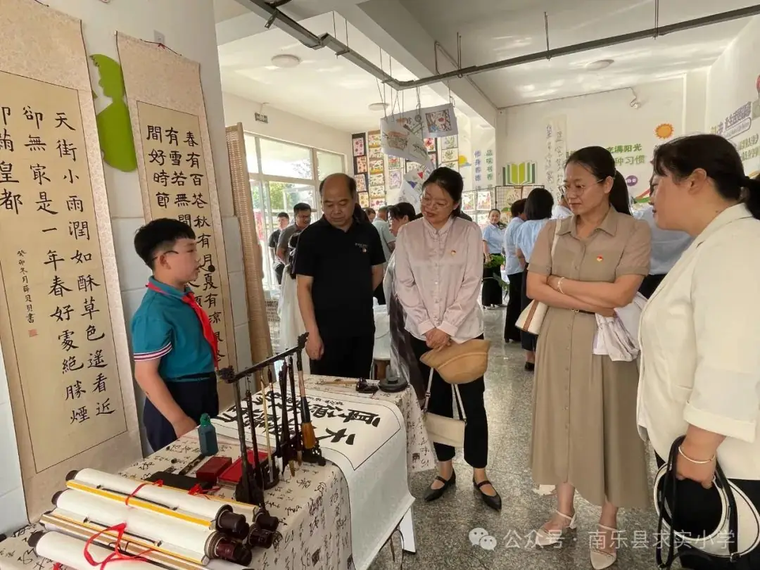 让每一个生命幸福成长——南乐县求实小学第四届学生综合素质暨庆六一文艺汇演 第21张 让每一个生命幸福成长——南乐县求实小学第四届学生综合素质暨庆六一文艺汇演 第21张