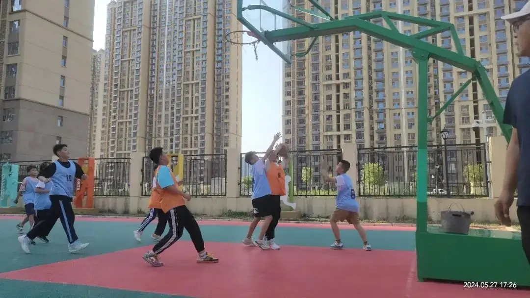 友谊赛,我们是认真的!丨爆台寺小学与实验小学、原曙光二小举行篮球校级友谊联赛 第7张 友谊赛,我们是认真的!丨爆台寺小学与实验小学、原曙光二小举行篮球校级友谊联赛 第7张