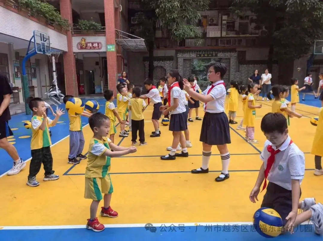 走向小学,乘风逐梦——惠福东路幼儿园幼小衔接活动 第20张 走向小学,乘风逐梦——惠福东路幼儿园幼小衔接活动 第20张
