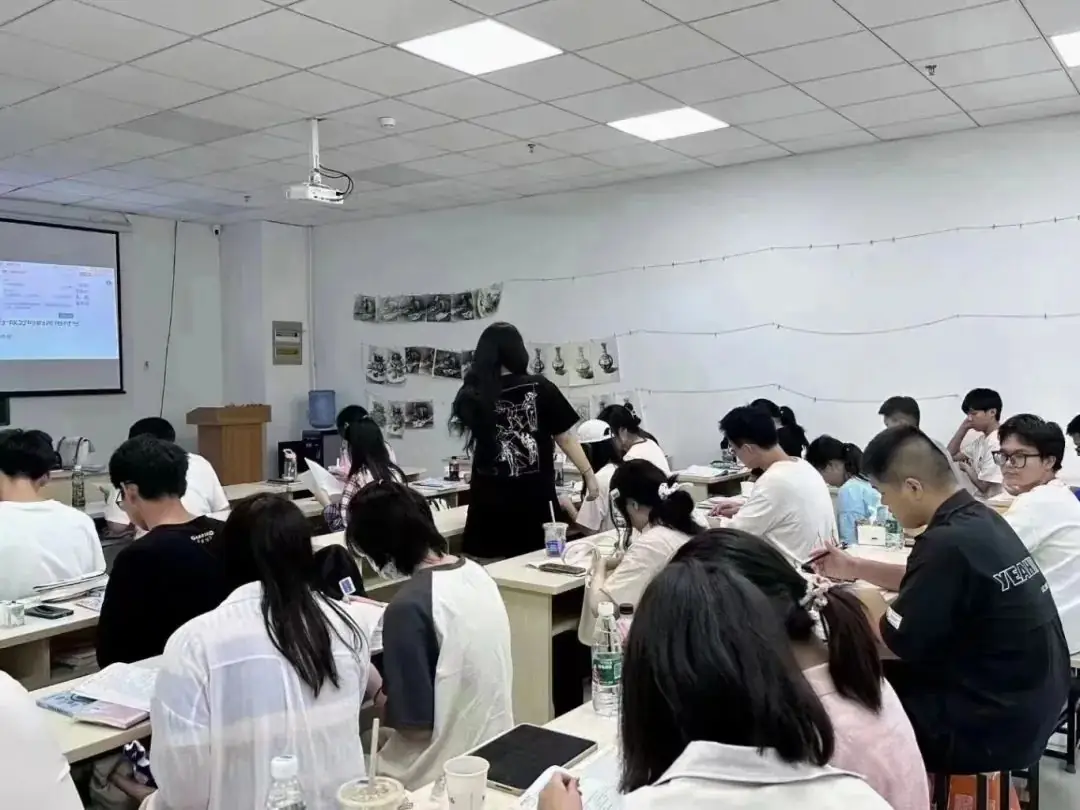 最新!职教高考专科第一批次院校投档线(按科目组排序) 第10张 最新!职教高考专科第一批次院校投档线(按科目组排序) 第10张