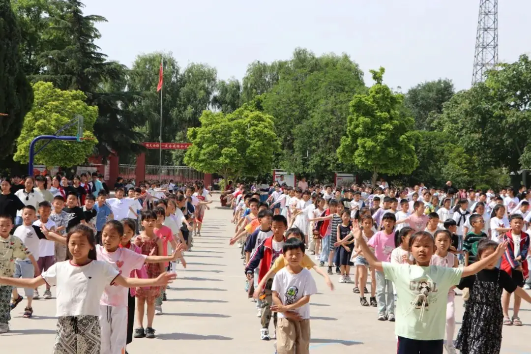 小学初体验、衔接零距离 | 后河镇中心小学邀请后河镇紫金幼儿园开展“幼升小”参观实践活动 第110张 小学初体验、衔接零距离 | 后河镇中心小学邀请后河镇紫金幼儿园开展“幼升小”参观实践活动 第110张
