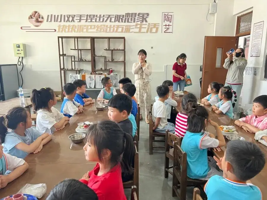 小学大门迎稚子 共筑明天成长梦 第13张 小学大门迎稚子 共筑明天成长梦 第13张