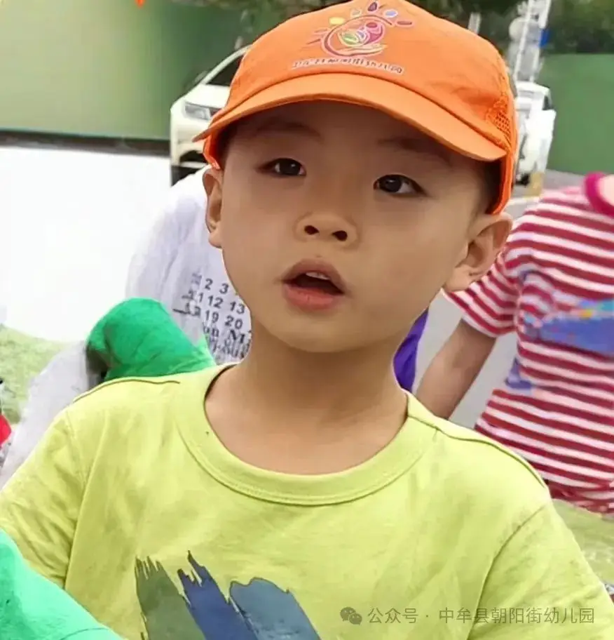 小学“慧”感知,衔接育成长——中牟县朝阳街幼儿园参观小学活动 第7张 小学“慧”感知,衔接育成长——中牟县朝阳街幼儿园参观小学活动 第7张