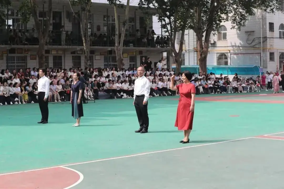 运城市庆祝“六一”国际儿童节暨小学教育教学改革人民路学校现场会召开 第16张 运城市庆祝“六一”国际儿童节暨小学教育教学改革人民路学校现场会召开 第16张