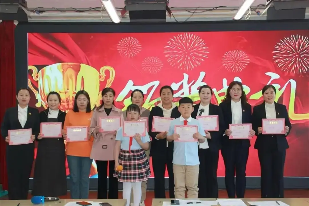 诚信进校园 | 逊克县实验小学校开展诚信故事演讲比赛 第10张 诚信进校园 | 逊克县实验小学校开展诚信故事演讲比赛 第10张
