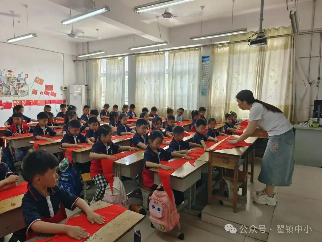 你好,少先队——翟镇中心小学开展队前教育活动 第6张 你好,少先队——翟镇中心小学开展队前教育活动 第6张