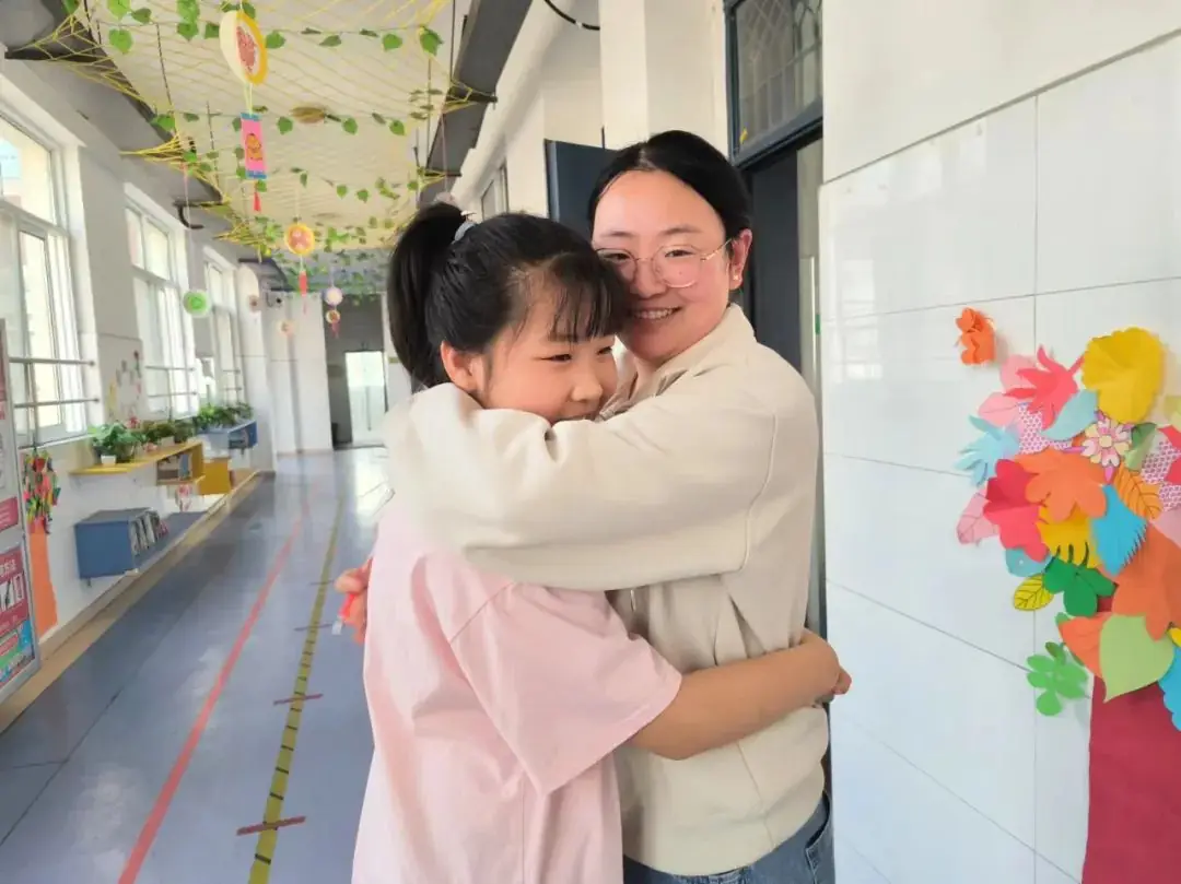 卧虎山小学“诚信超市”营造“以章换物”新体验! 第10张 卧虎山小学“诚信超市”营造“以章换物”新体验! 第10张