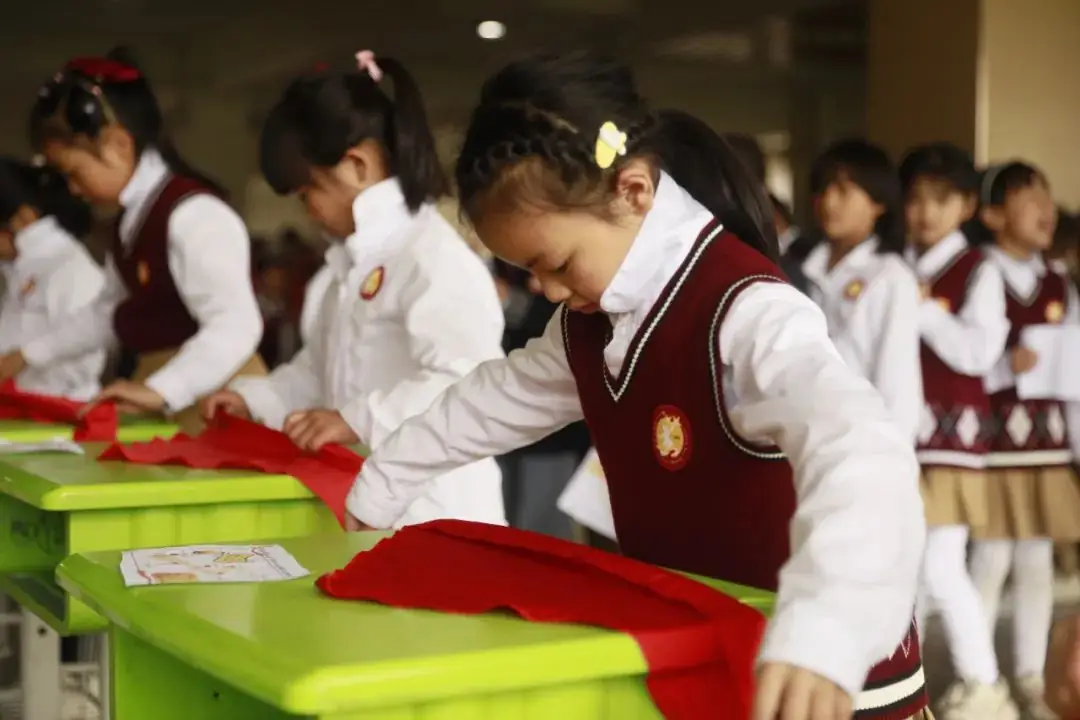 桃李芬芳||修文县第一小学2023级首批新队员名单及分批入队说明 第26张 桃李芬芳||修文县第一小学2023级首批新队员名单及分批入队说明 第26张