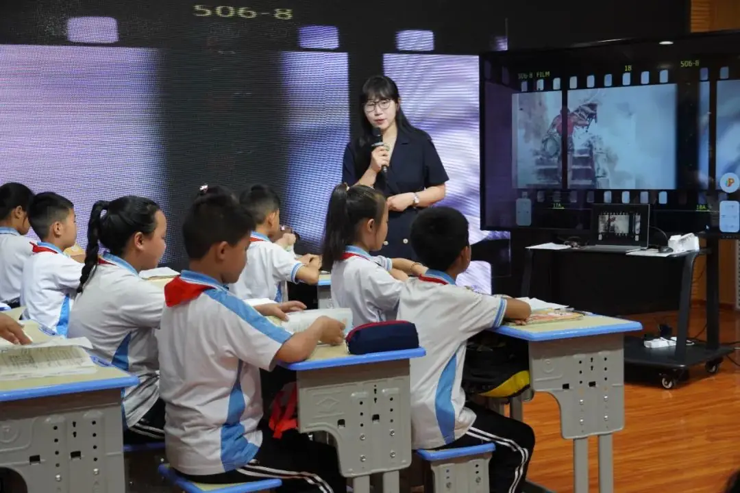 【大雁塔小学教育集团・送教篇】石华分校“名校+”共同体——洛南县第二小学送教送培交流活动 第6张 【大雁塔小学教育集团・送教篇】石华分校“名校+”共同体——洛南县第二小学送教送培交流活动 第6张