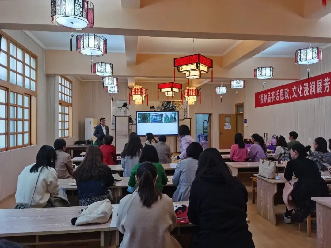合肥市琥珀小学与安徽农业大学合作共建茶学科普教育基地 第6张 合肥市琥珀小学与安徽农业大学合作共建茶学科普教育基地 第6张