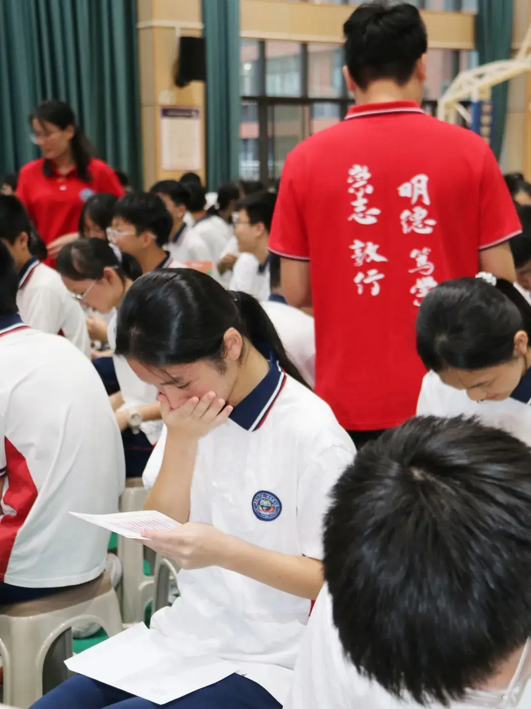 百舸争流 迎战中考——我校隆重举行2024届初三中考冲刺动员大会 第21张 百舸争流 迎战中考——我校隆重举行2024届初三中考冲刺动员大会 第21张
