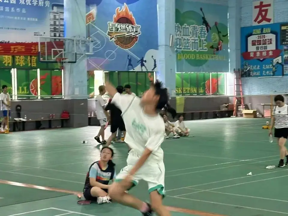 逐梦赛场 谁“羽”争锋——白衣小学参加肥东县第四届中小学羽毛球比赛 第15张 逐梦赛场 谁“羽”争锋——白衣小学参加肥东县第四届中小学羽毛球比赛 第15张