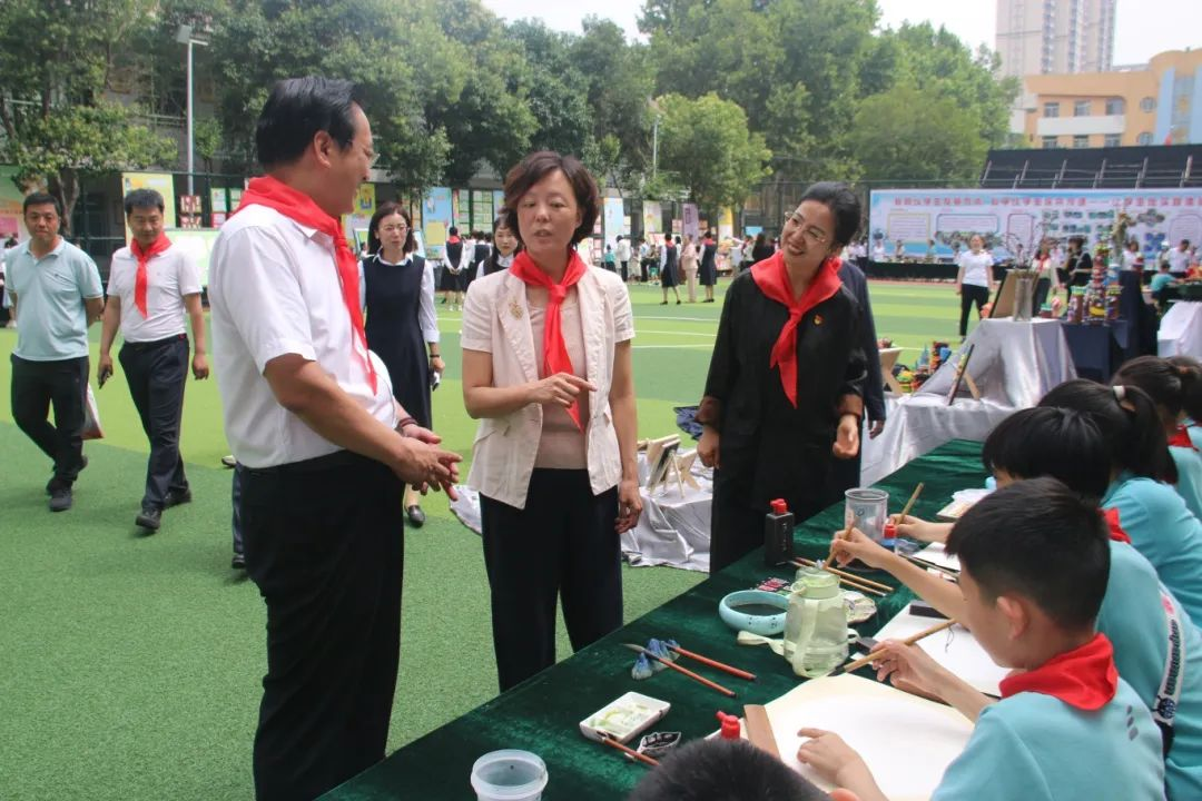 运城市庆祝“六一”国际儿童节暨小学教育教学改革人民路学校现场会召开 第4张 运城市庆祝“六一”国际儿童节暨小学教育教学改革人民路学校现场会召开 第4张