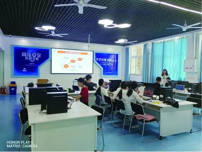华赛职教高考培训基地 第2张