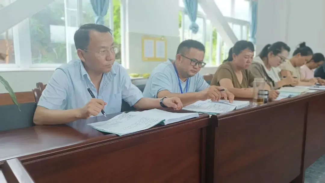 小学生活初体验 幼小衔接促成长——鸡飞镇中心学校2023-2024学年幼小衔接双向联合教研活动 第15张 小学生活初体验 幼小衔接促成长——鸡飞镇中心学校2023-2024学年幼小衔接双向联合教研活动 第15张