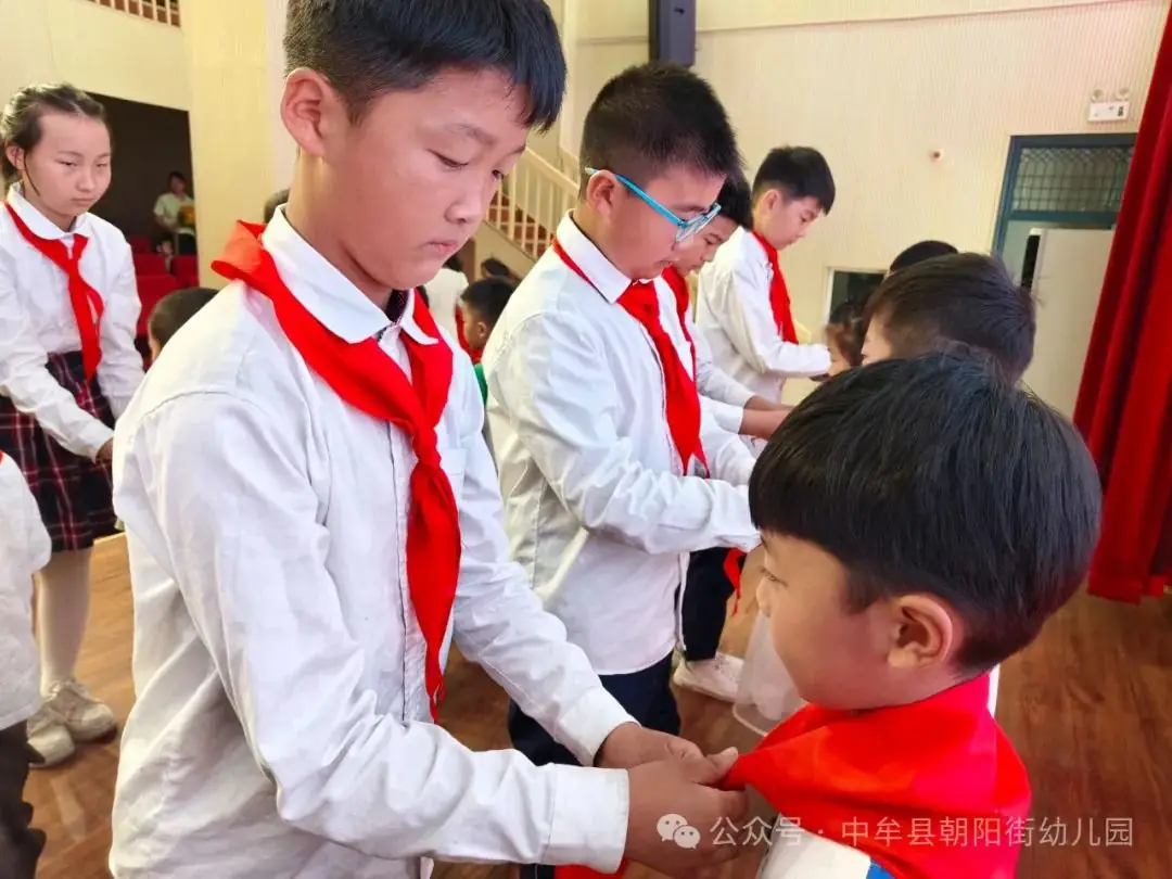 小学“慧”感知,衔接育成长——中牟县朝阳街幼儿园参观小学活动 第22张 小学“慧”感知,衔接育成长——中牟县朝阳街幼儿园参观小学活动 第22张