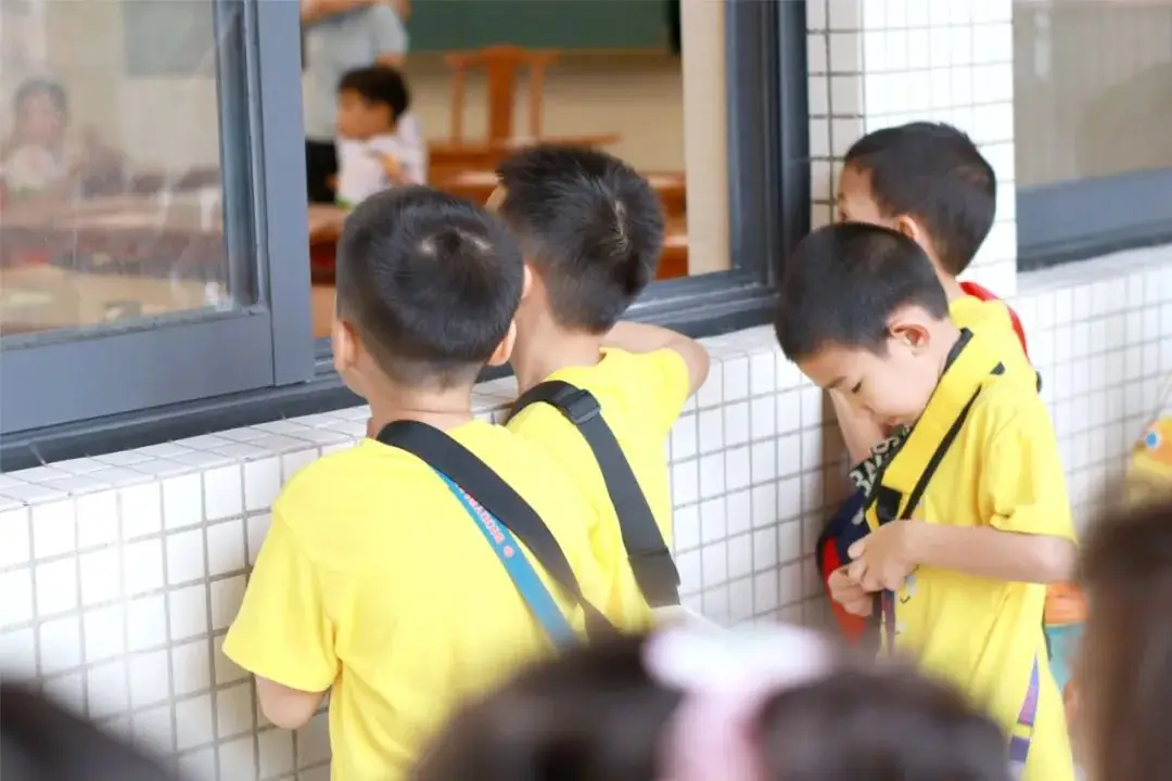 幼小衔接|“初遇小学,快乐启程”大班级幼儿走进小学活动 第18张 幼小衔接|“初遇小学,快乐启程”大班级幼儿走进小学活动 第18张