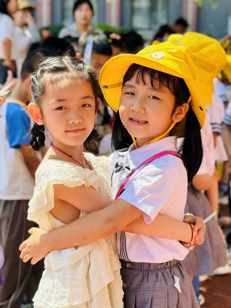 【园所动态】出发吧,“趣”小学——九曲街道中心幼儿园大班幼小衔接系列活动(三) 第34张 【园所动态】出发吧,“趣”小学——九曲街道中心幼儿园大班幼小衔接系列活动(三) 第34张