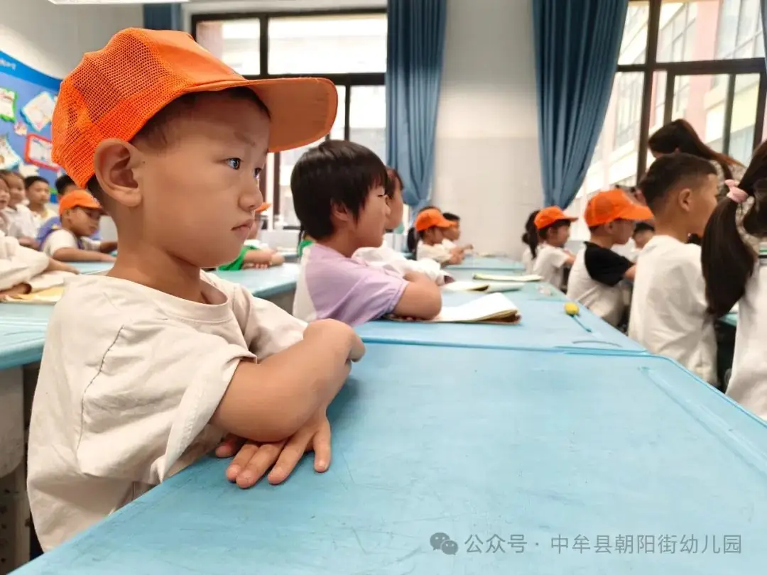 小学“慧”感知,衔接育成长——中牟县朝阳街幼儿园参观小学活动 第37张 小学“慧”感知,衔接育成长——中牟县朝阳街幼儿园参观小学活动 第37张
