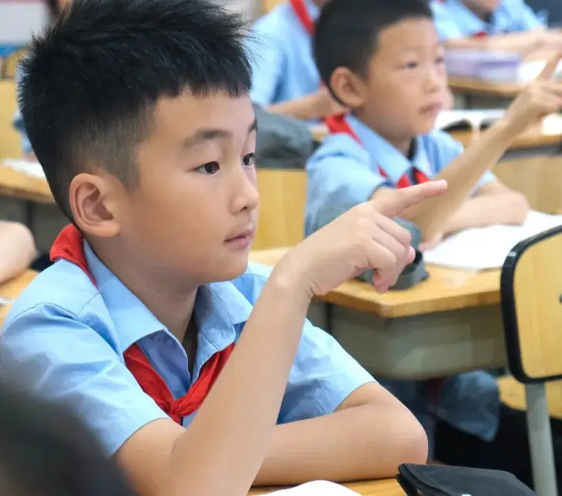 【青教杯】静•美|一窥小学 灵动自然 第18张