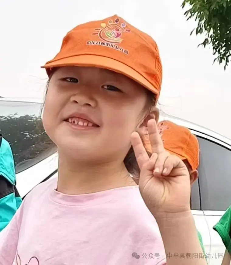 小学“慧”感知,衔接育成长——中牟县朝阳街幼儿园参观小学活动 第3张 小学“慧”感知,衔接育成长——中牟县朝阳街幼儿园参观小学活动 第3张