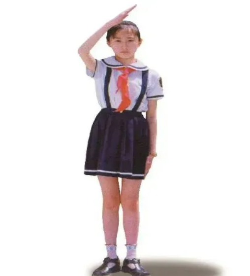 城关镇中心小学:一年级“分批入队”队前教育 第9张 城关镇中心小学:一年级“分批入队”队前教育 第9张