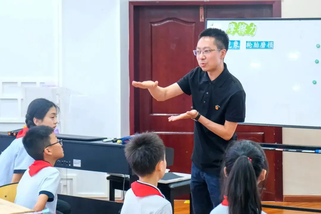 【青教杯】静•美|一窥小学 灵动自然 第66张