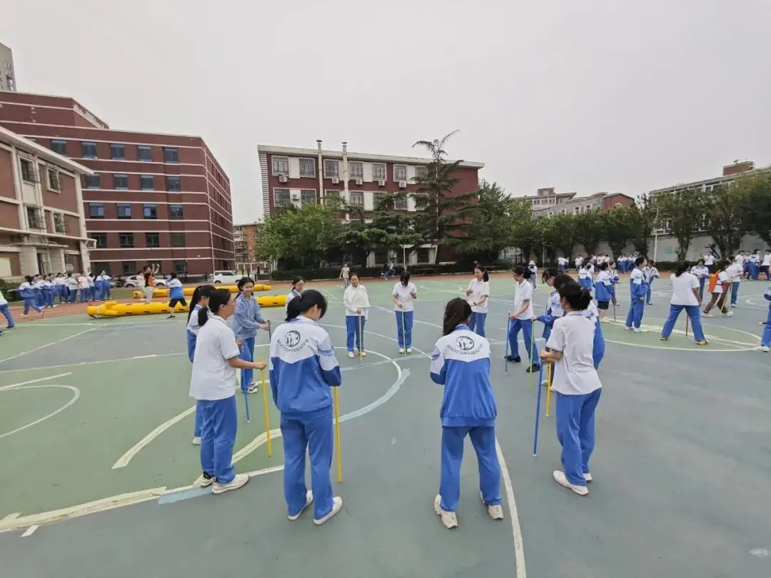 凝心聚力,助力中考——九十中学开展九年级考前团体辅导活动 第7张 凝心聚力,助力中考——九十中学开展九年级考前团体辅导活动 第7张