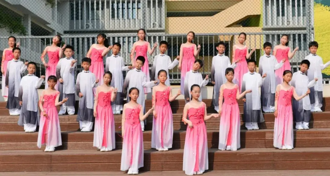 莲花山下好大一节数学课:新莲小学“空中农场的几何美学”课程长卷 第4张 莲花山下好大一节数学课:新莲小学“空中农场的几何美学”课程长卷 第4张