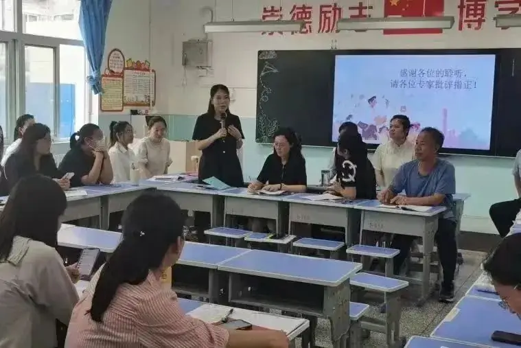 运城市庆祝“六一”国际儿童节暨小学教育教学改革人民路学校现场会召开 第56张 运城市庆祝“六一”国际儿童节暨小学教育教学改革人民路学校现场会召开 第56张