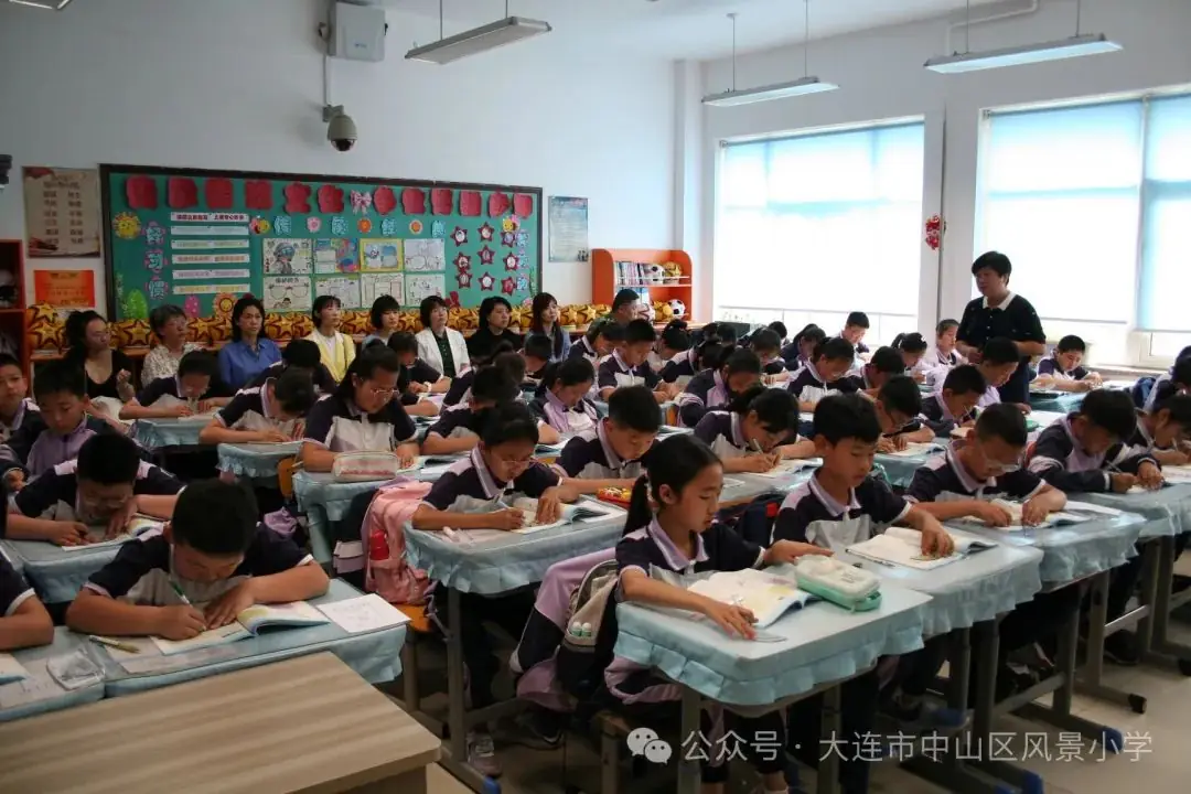 协同共育 呵护成长——风景小学教育教学开放周活动纪实 第28张 协同共育 呵护成长——风景小学教育教学开放周活动纪实 第28张