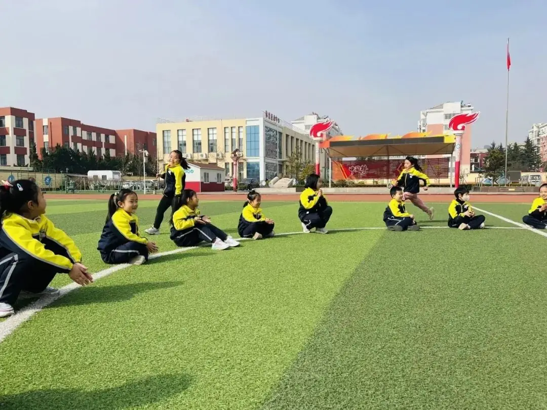【实验小学教育集团·泊小·全环境立德树人】陪伴成长 心向阳光——青岛西海岸新区泊里小学心理健康月活动总结 第12张 【实验小学教育集团·泊小·全环境立德树人】陪伴成长 心向阳光——青岛西海岸新区泊里小学心理健康月活动总结 第12张