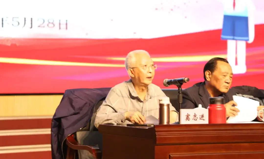 【友谊路小学 情感德育】老少共抒爱国情 同心奋进新征程——友谊路小学承办如东县关工委主题教育现场推进会 第26张 【友谊路小学 情感德育】老少共抒爱国情 同心奋进新征程——友谊路小学承办如东县关工委主题教育现场推进会 第26张