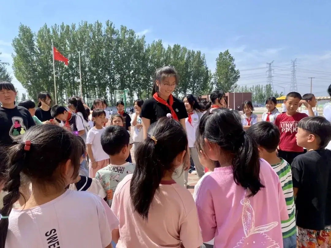 幼小衔接|初探小学 礼遇成长——大孟庄镇第二幼儿园幼小衔接活动之小学初体验 第34张 幼小衔接|初探小学 礼遇成长——大孟庄镇第二幼儿园幼小衔接活动之小学初体验 第34张